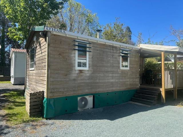 Camping Le Ruisseau Saint-André-de-Seignaux Exterior foto